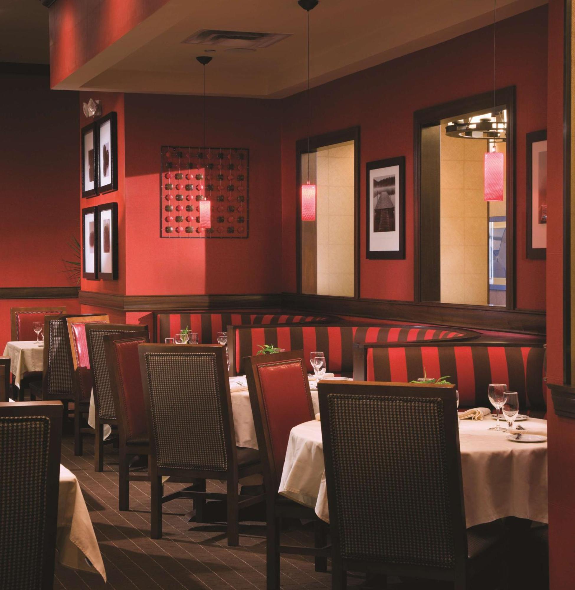 Doubletree By Hilton Cincinnati Airport Hebron Bagian luar foto